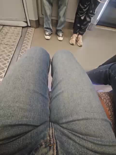 EditaMilf Live Sex December 17, 2025