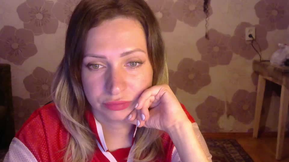 Queen_Daenerys Live Sex 2025.09.11