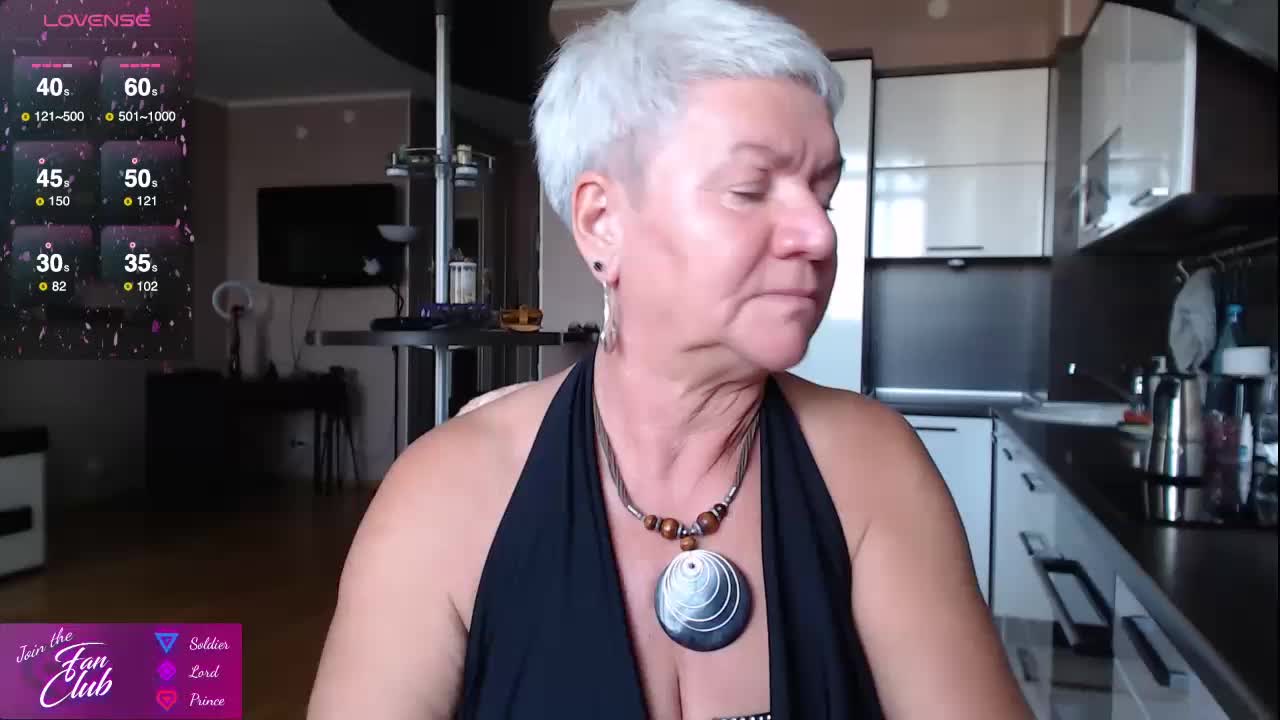 roxana-brooks Live Sex December 17, 2025