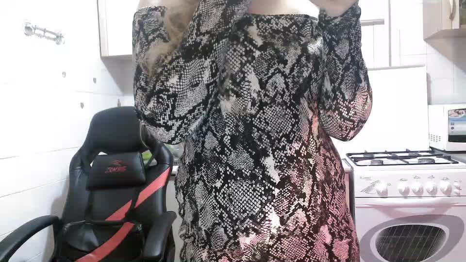 L-e-l-i-k Live Sex December 12, 2025