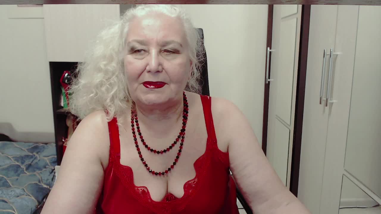 GrannyWants Live Sex December 18, 2025