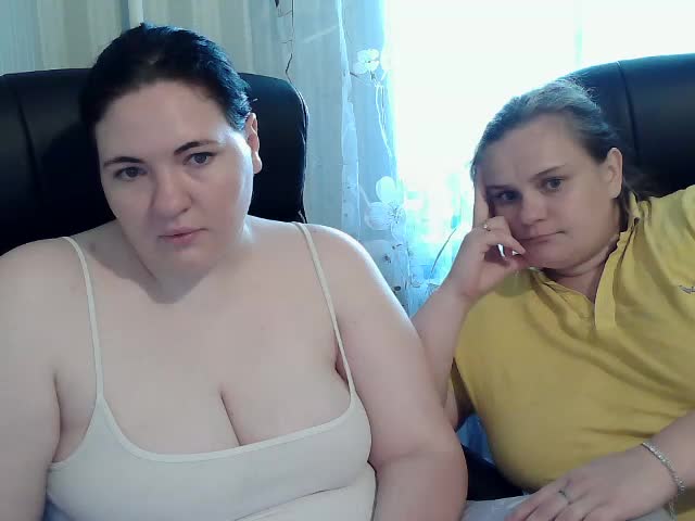 HollyXEva Live Sex December 14, 2025