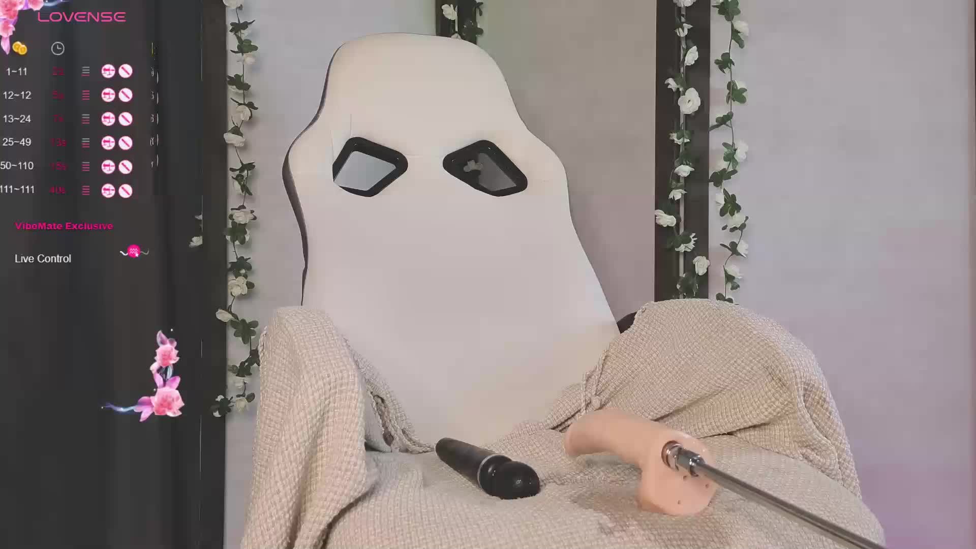 Juicy-Vikki Live Sex December 13, 2025