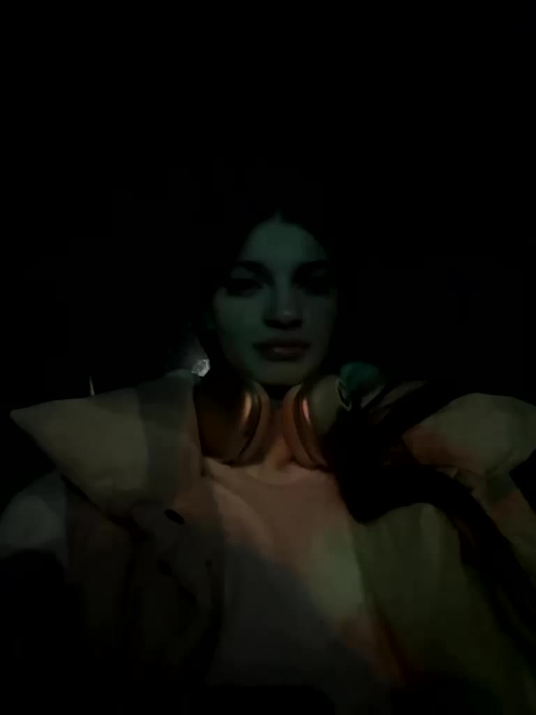 shottup Live Sex December 14, 2025