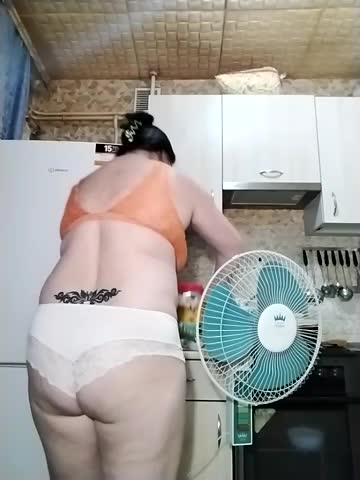 Holly-69 Live Sex December 14, 2025