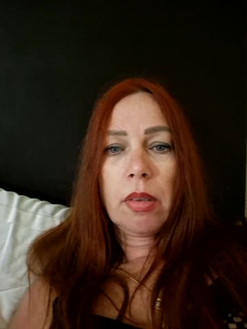 BlueHOT-MILf Live Sex December 15, 2025