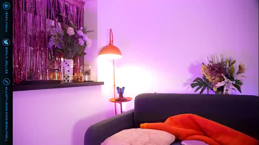 littlee33 Live Sex December 13, 2025