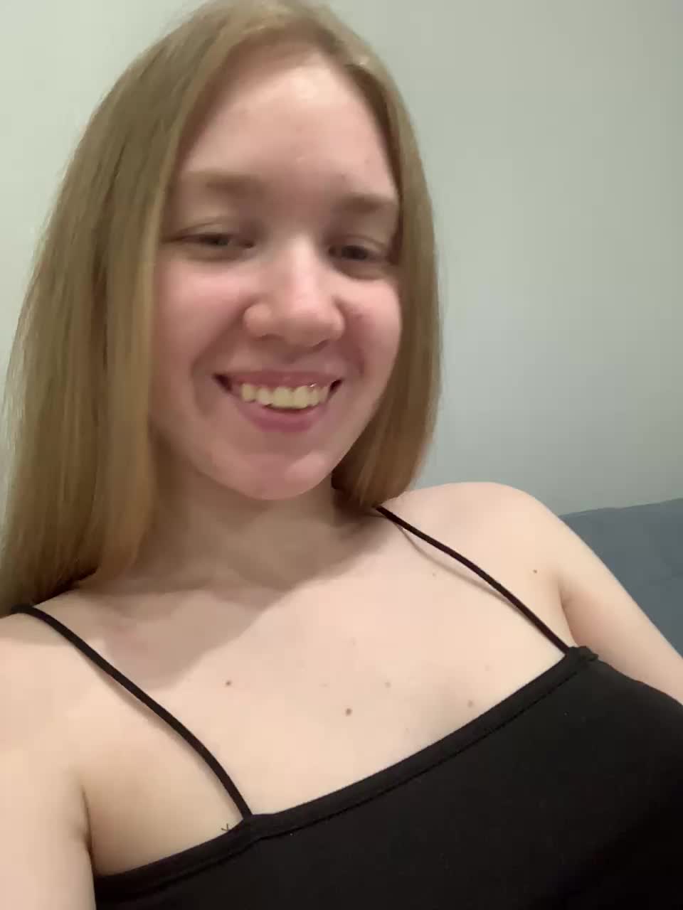 Vita-min-4ik Live Sex December 14, 2025