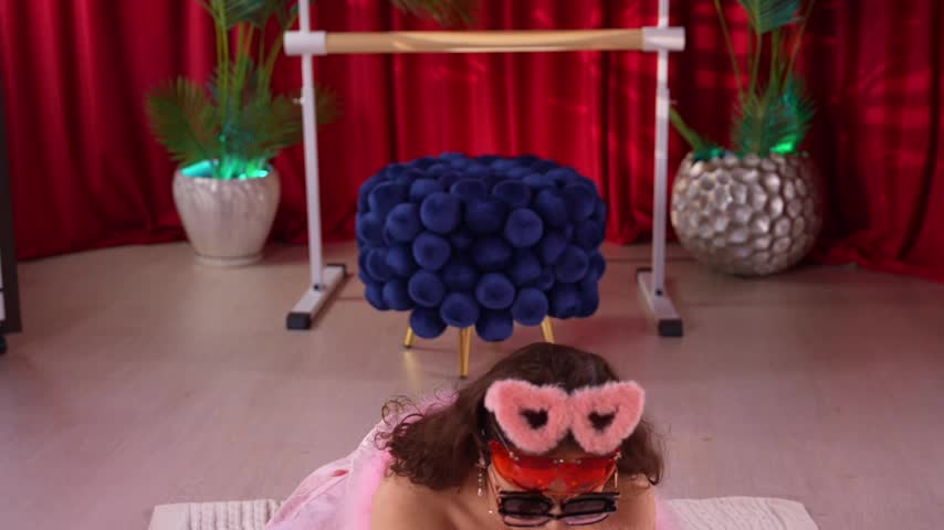 KittyCaitlin Live Sex December 15, 2025