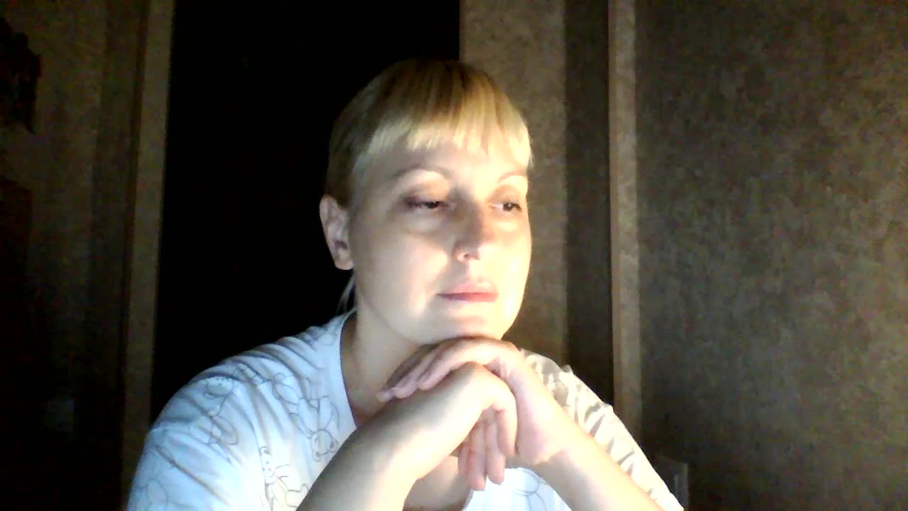 krisss2016 Live Sex December 19, 2025