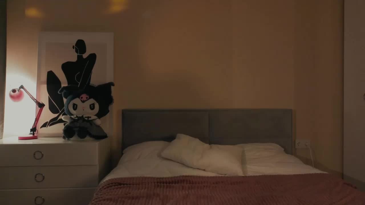 MiaLuw Live Sex December 17, 2025