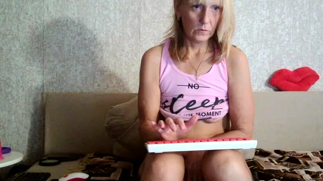 ValeriaLight Live Sex December 17, 2025