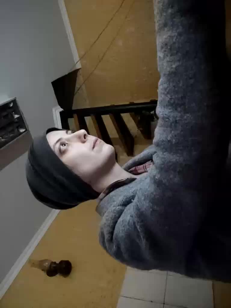 Kira700cams Live Sex December 14, 2025