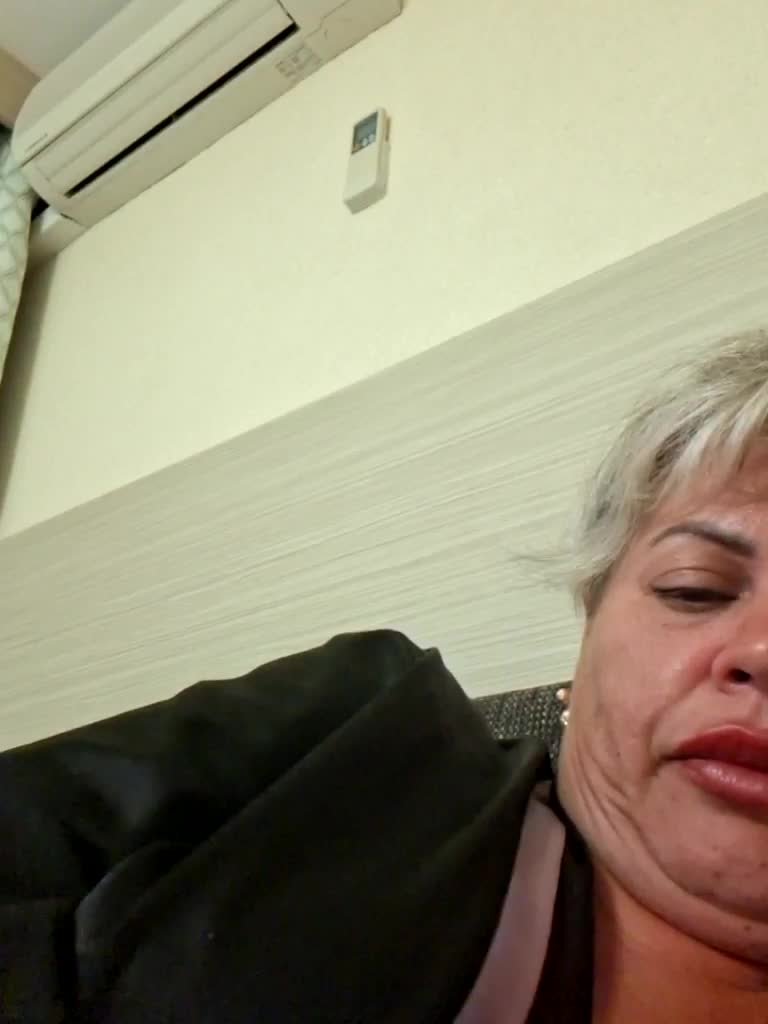 murr-kitty Live Sex December 19, 2025