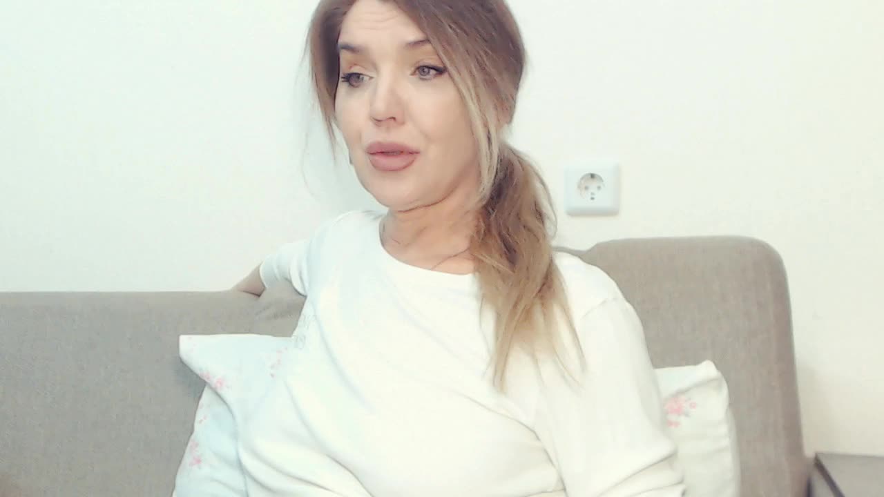 Drakulaura1 Live Sex December 13, 2025