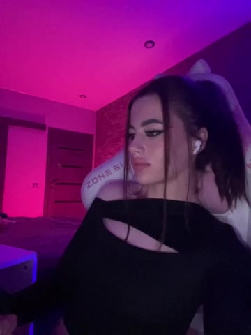 HotGirlEva Live Sex December 14, 2025