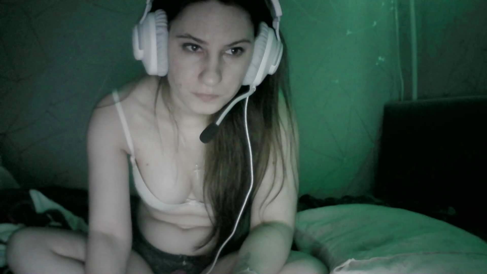 Sinner-5 Live Sex December 18, 2025