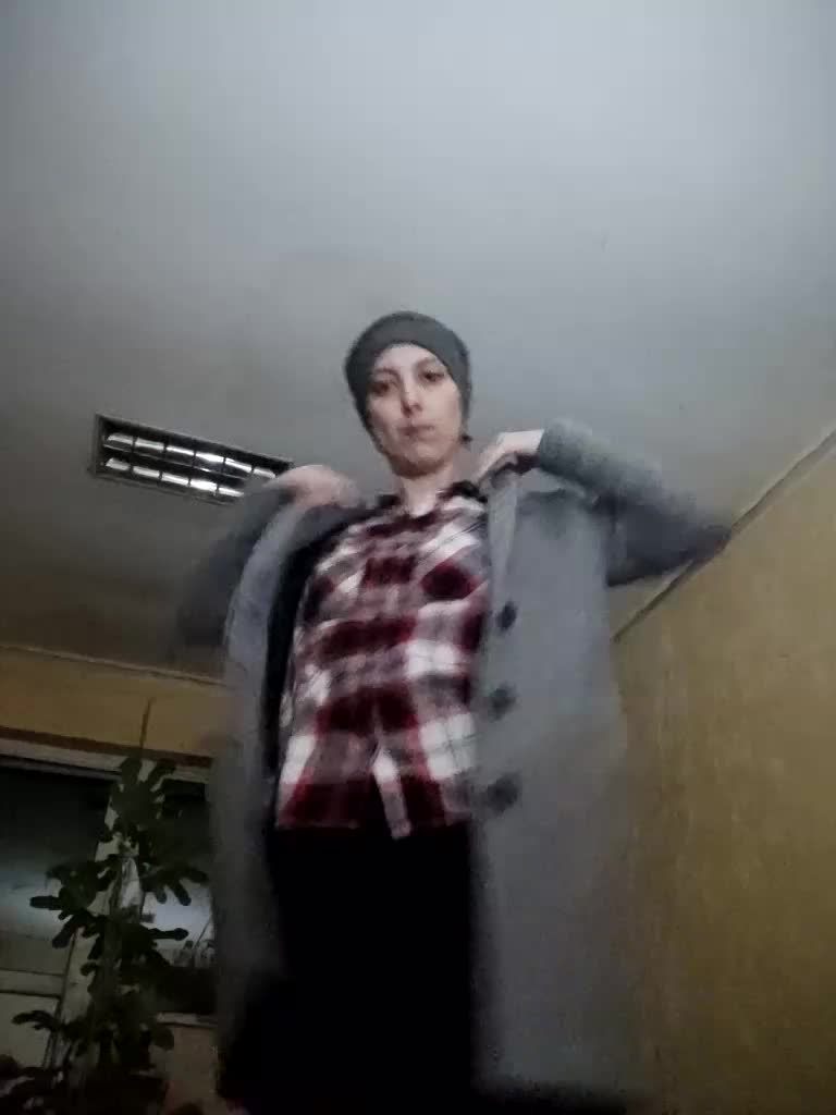 Kira700cams Live Sex December 14, 2025