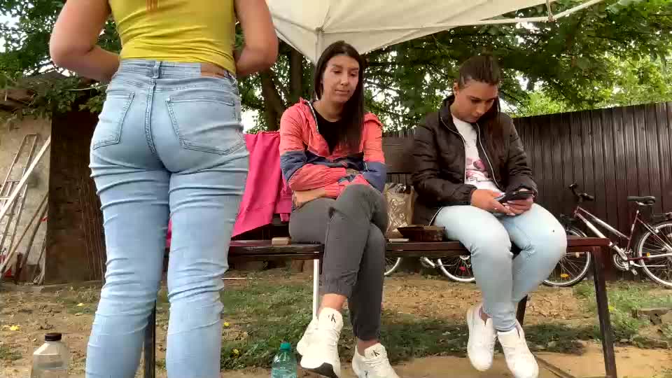 squirt_bunny77 Live Sex December 15, 2025