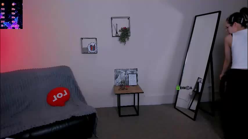 mona_cloud Live Sex December 14, 2025