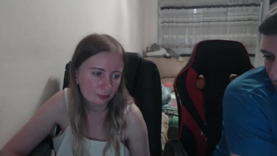 jenisandpeter Live Sex December 20, 2025