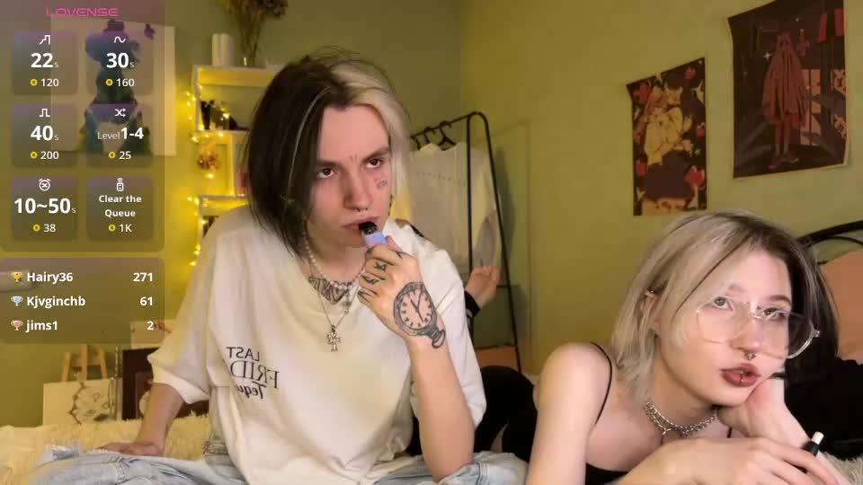 veryraretwins Live Sex December 17, 2025