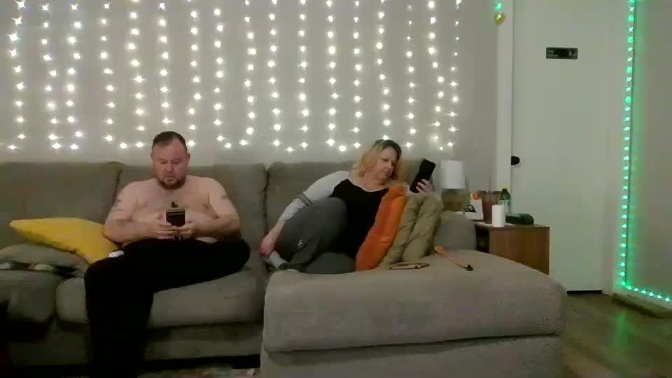 victoriaandjesse Live Sex December 18, 2025