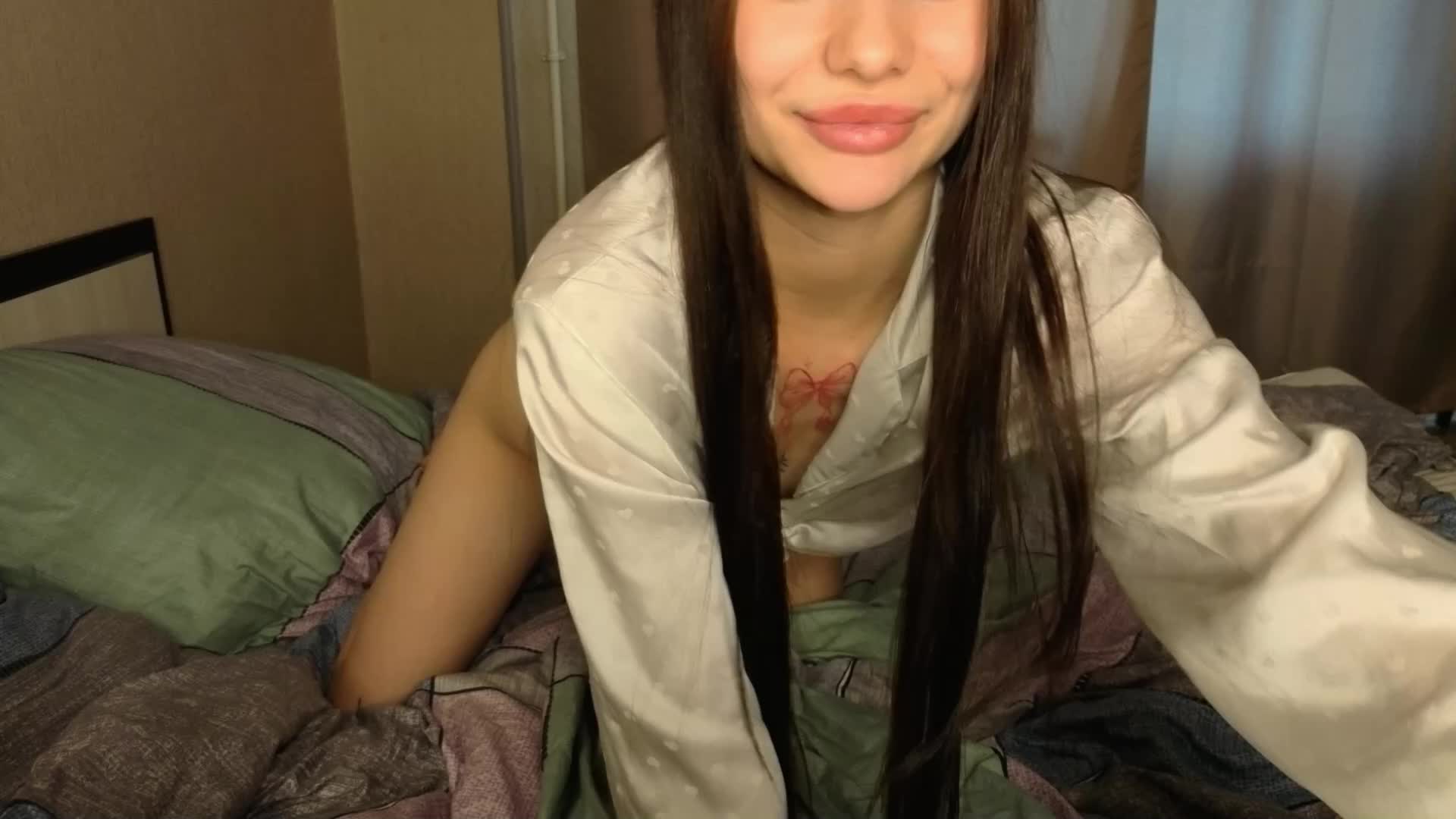 LisaAndDenis Live Sex December 18, 2025