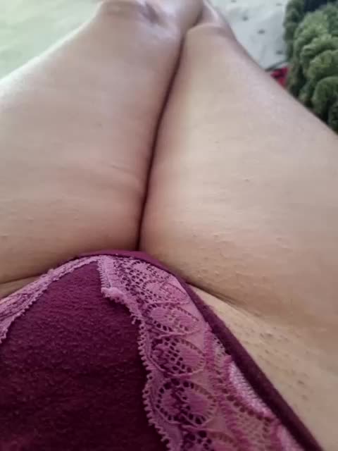 JesicaHouse Live Sex December 17, 2025