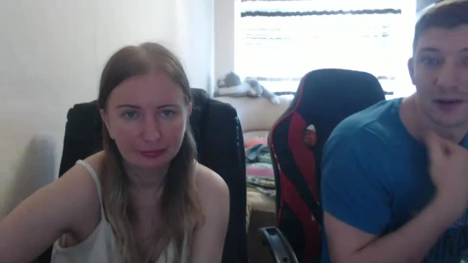 jenisandpeter Live Sex December 20, 2025