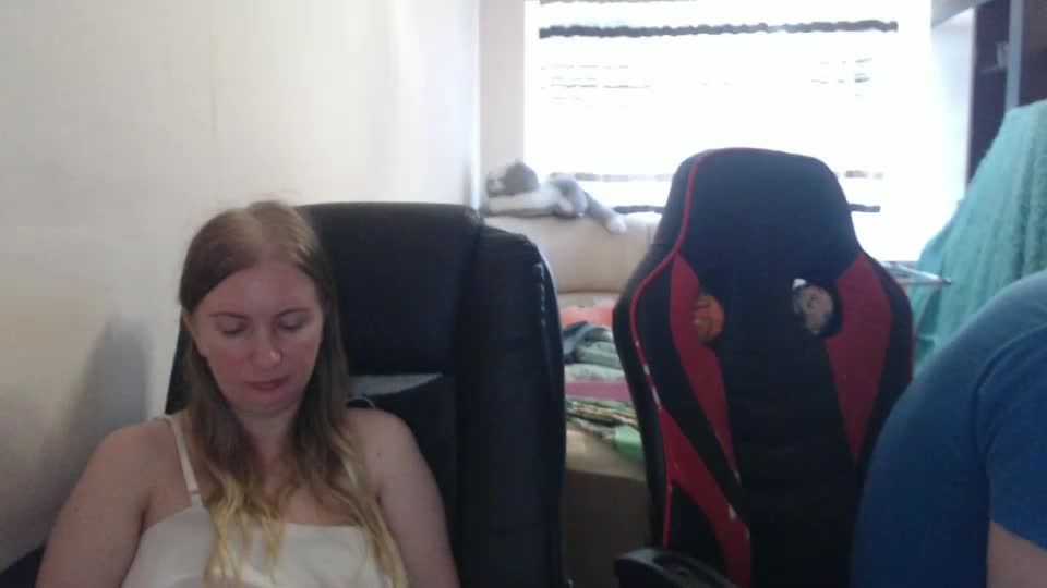 jenisandpeter Live Sex December 20, 2025