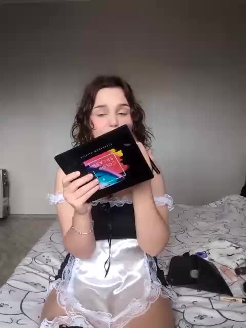 Kikki Live Sex December 13, 2025