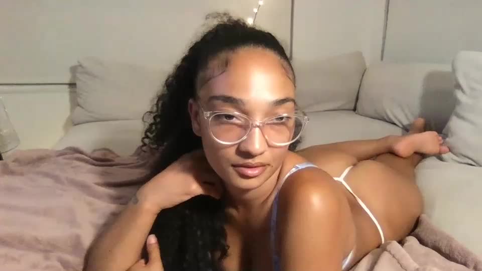 rosalinatoosexy Live Sex December 14, 2025