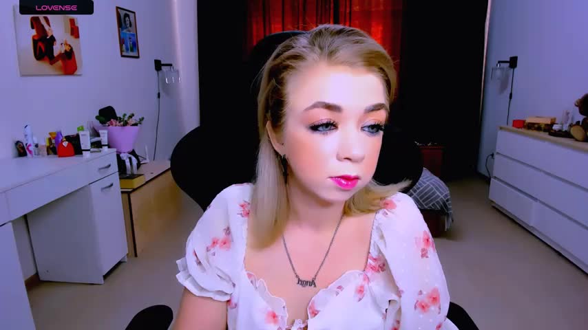 littleSiyfairy Live Sex December 13, 2025