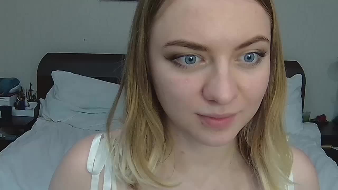 LinkaMalinka Live Sex December 17, 2025