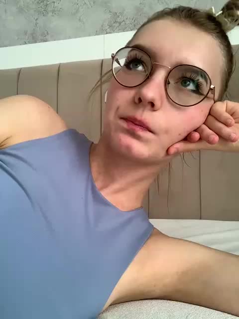 -Nezukoo- Live Sex December 18, 2025