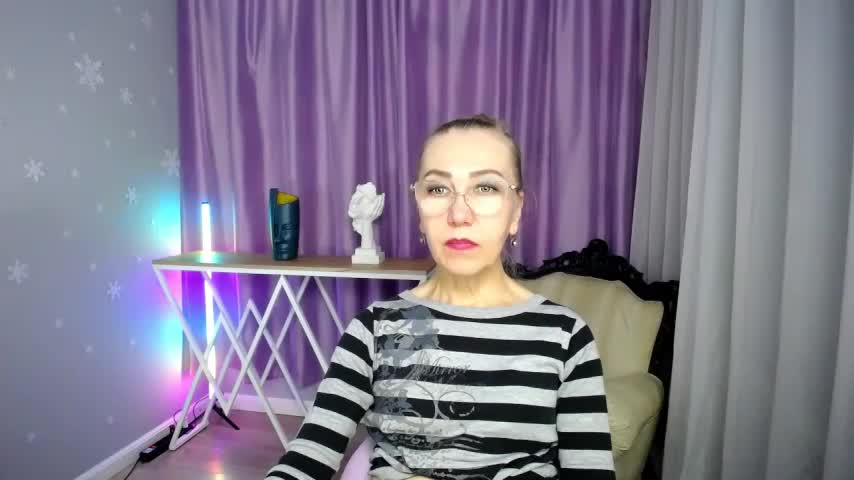 queen_a_n_i Live Sex December 13, 2025