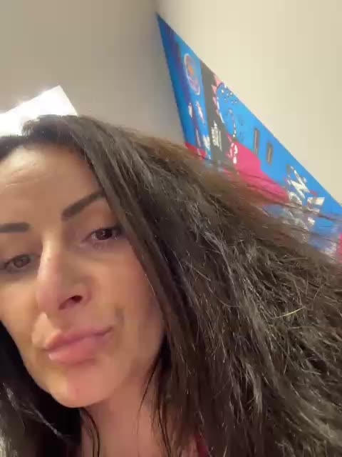 _FuckMeNow_ Live Sex December 18, 2025