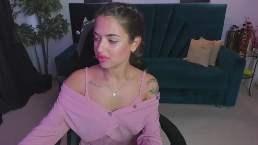 CharleneWoods Live Sex December 14, 2025