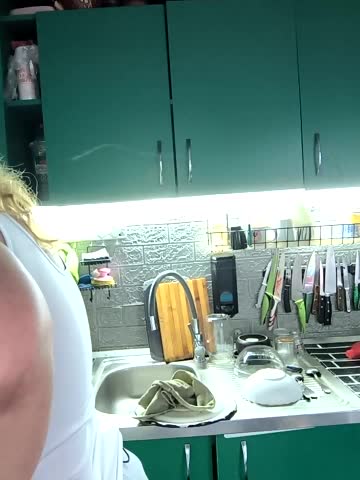 jusichka Live Sex December 17, 2025