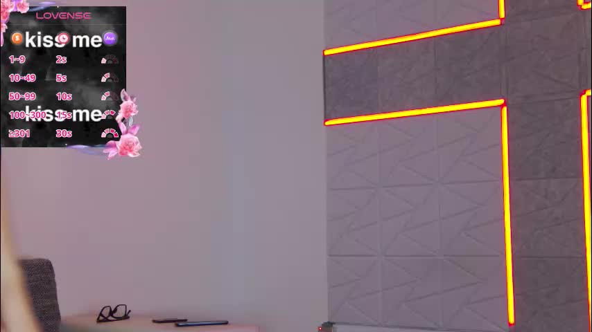 hailey_peach Live Sex December 14, 2025