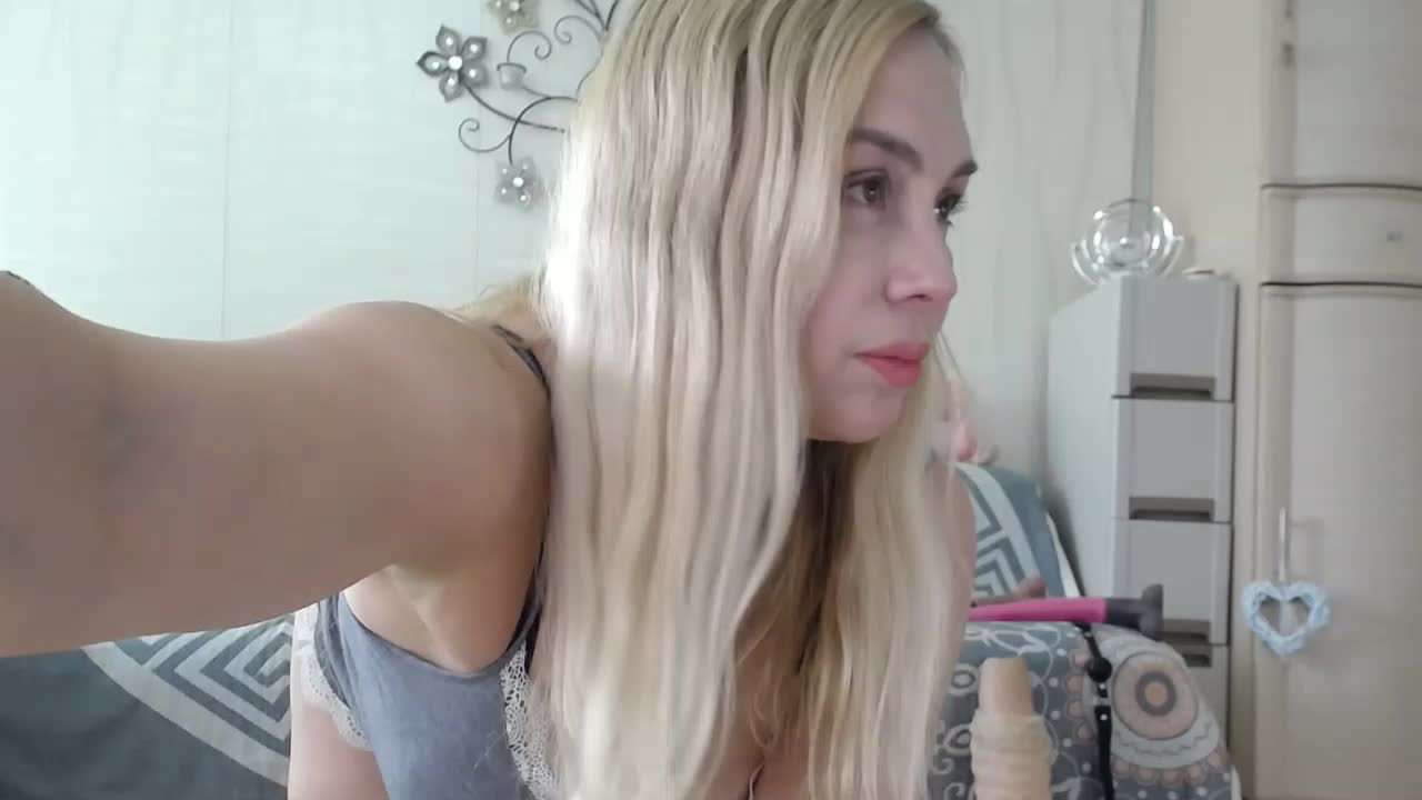 Kamila5555555 Live Sex December 18, 2025