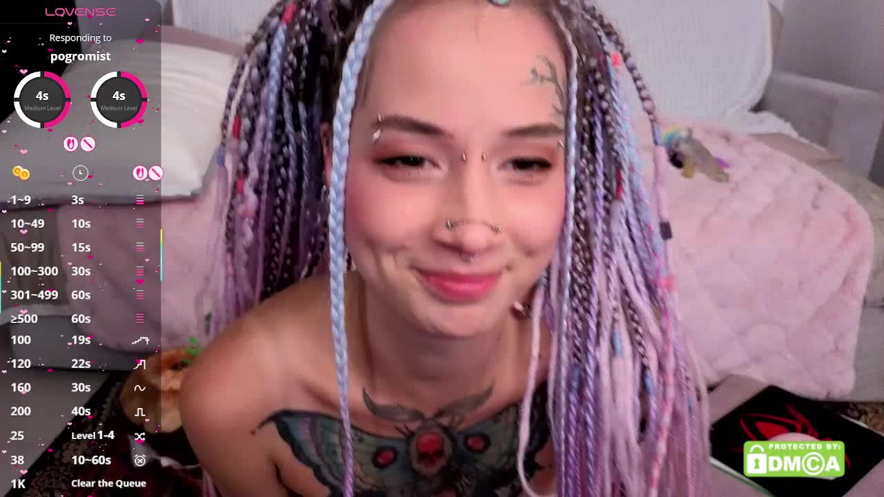 Anuskatz Live Sex December 17, 2025