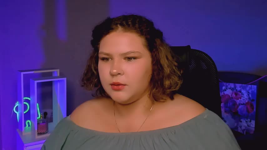 FlorenceAnderson Live Sex December 15, 2025