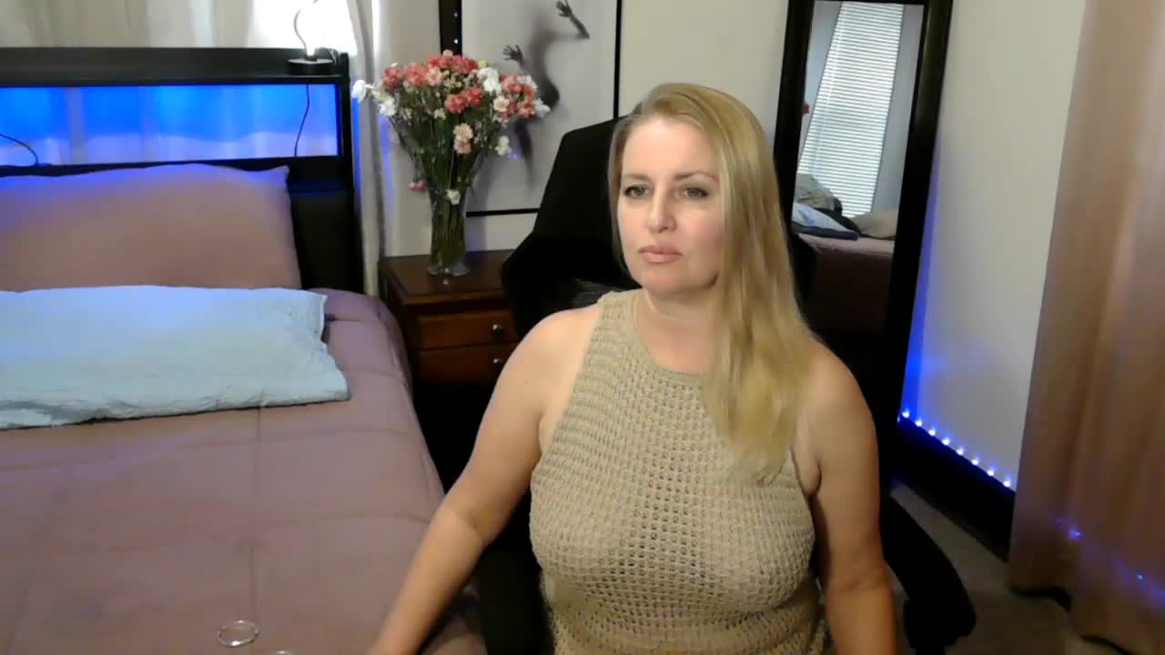 Holliekate Live Sex December 13, 2025