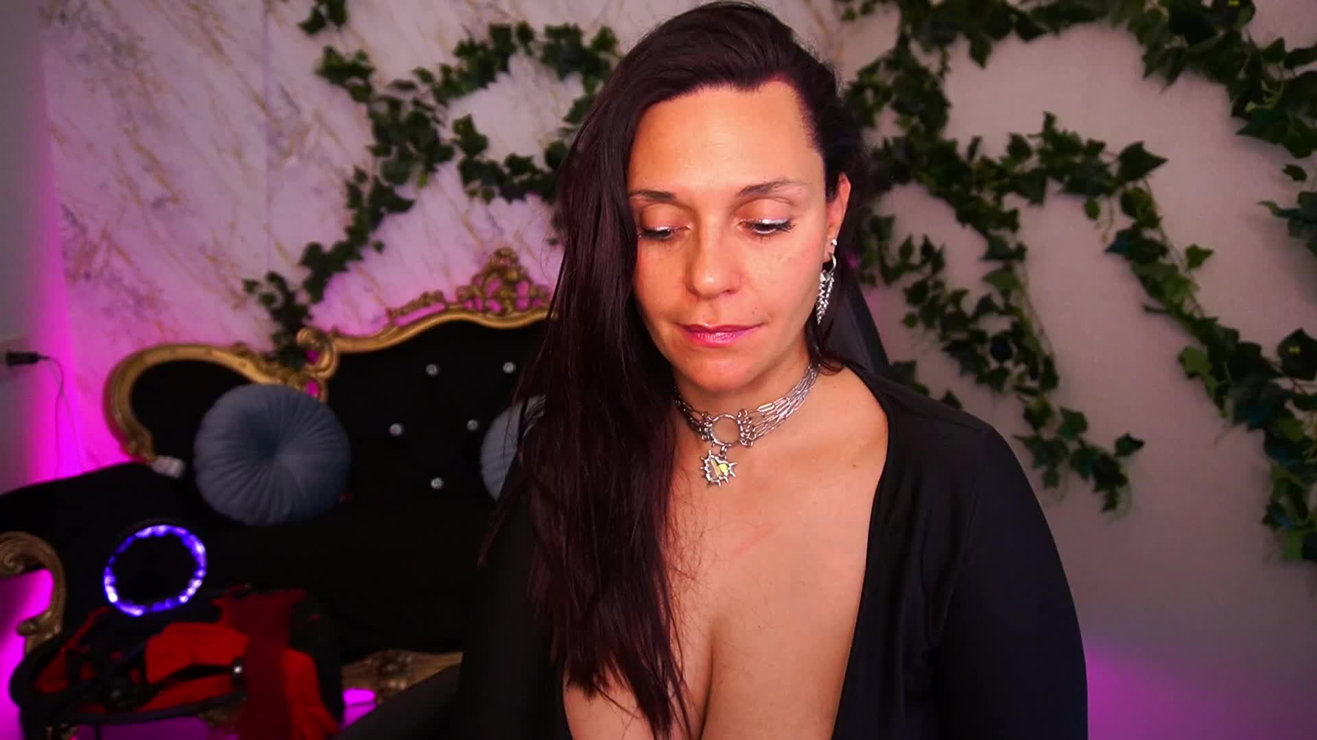 VelvetSun Live Sex September 12, 2025