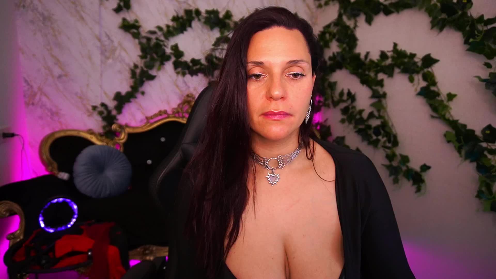 VelvetSun Live Sex September 12, 2025