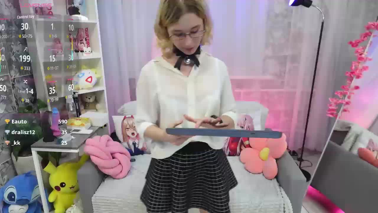 SilvaTail Live Sex December 13, 2025