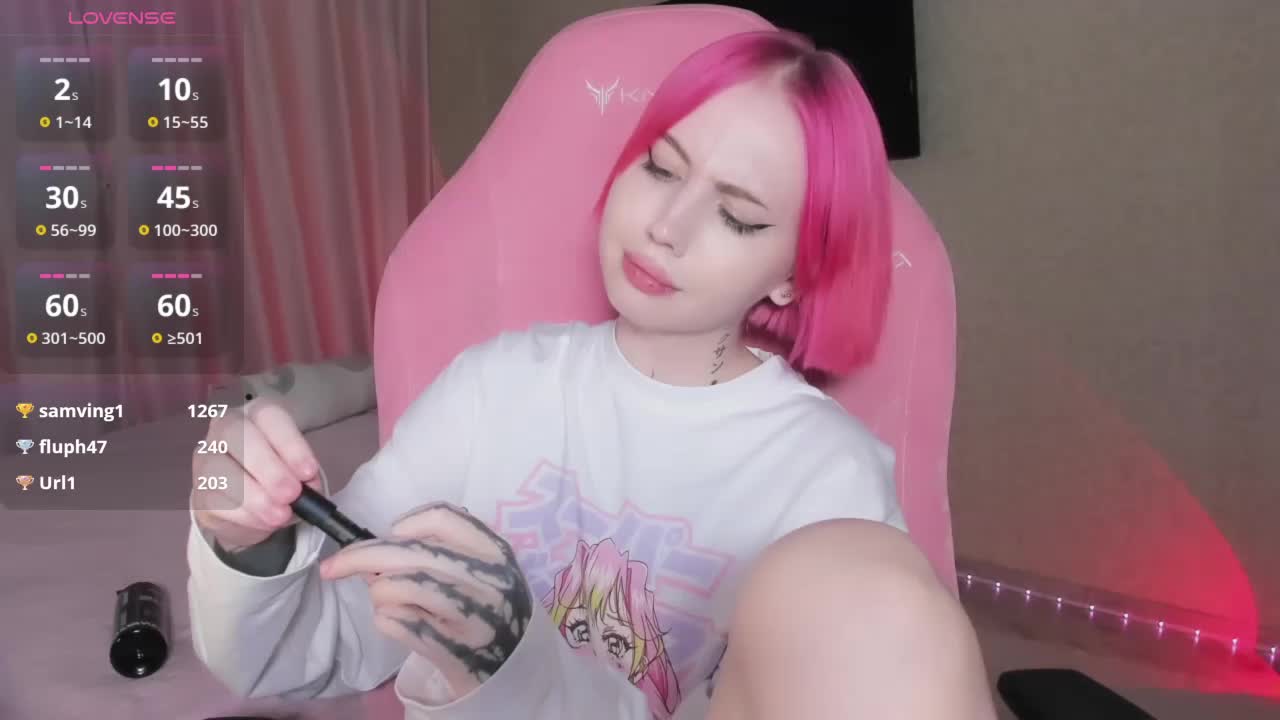 luvsoak Live Sex December 17, 2025
