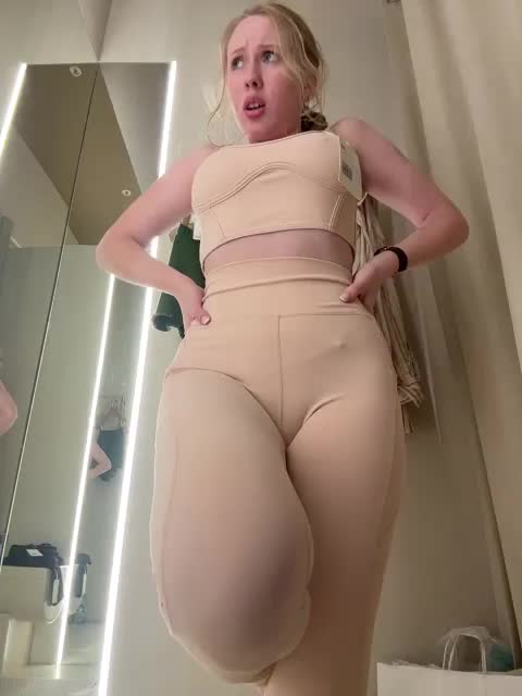 LiiBaby Live Sex December 17, 2025